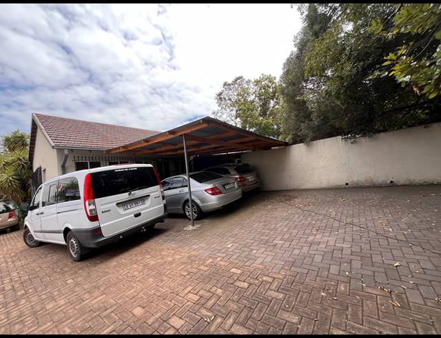 250M² OFFICE FOR SALE IN EASTLEIGH